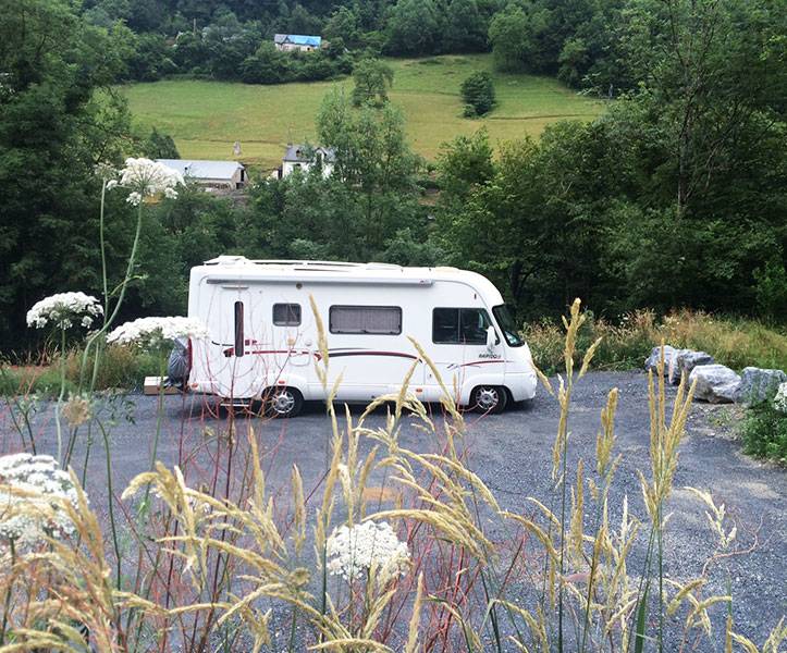 Aire d'étape et de service pour camping-car luz-Saint-Sauveur Camping-car Park