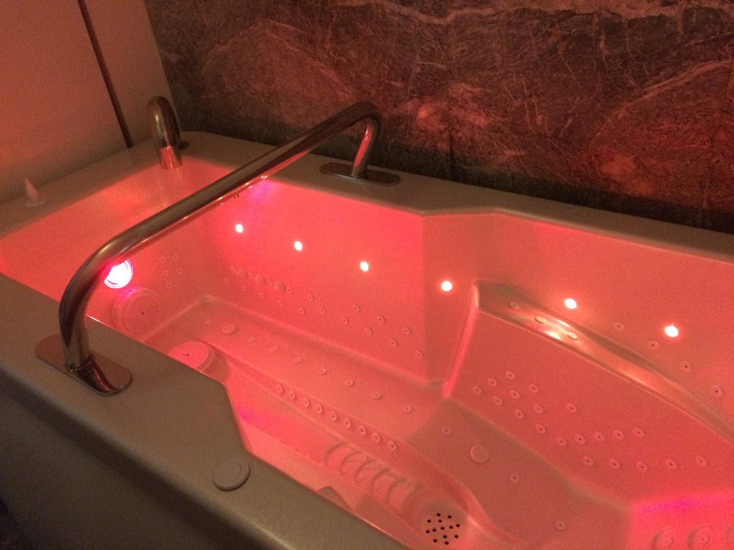 baignoires thermes luz st sauveur